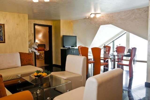 Отель Efbet Hotel Варна-4